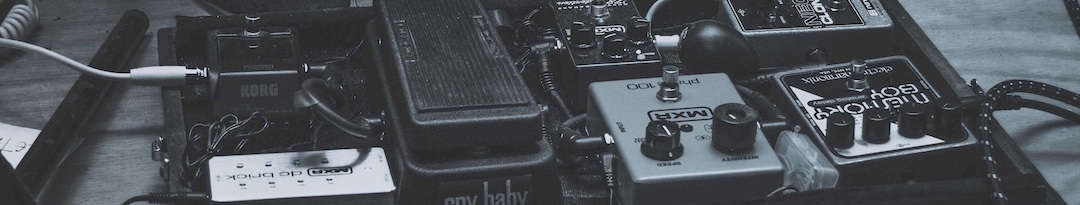 Guitar Pedal Board With Wires